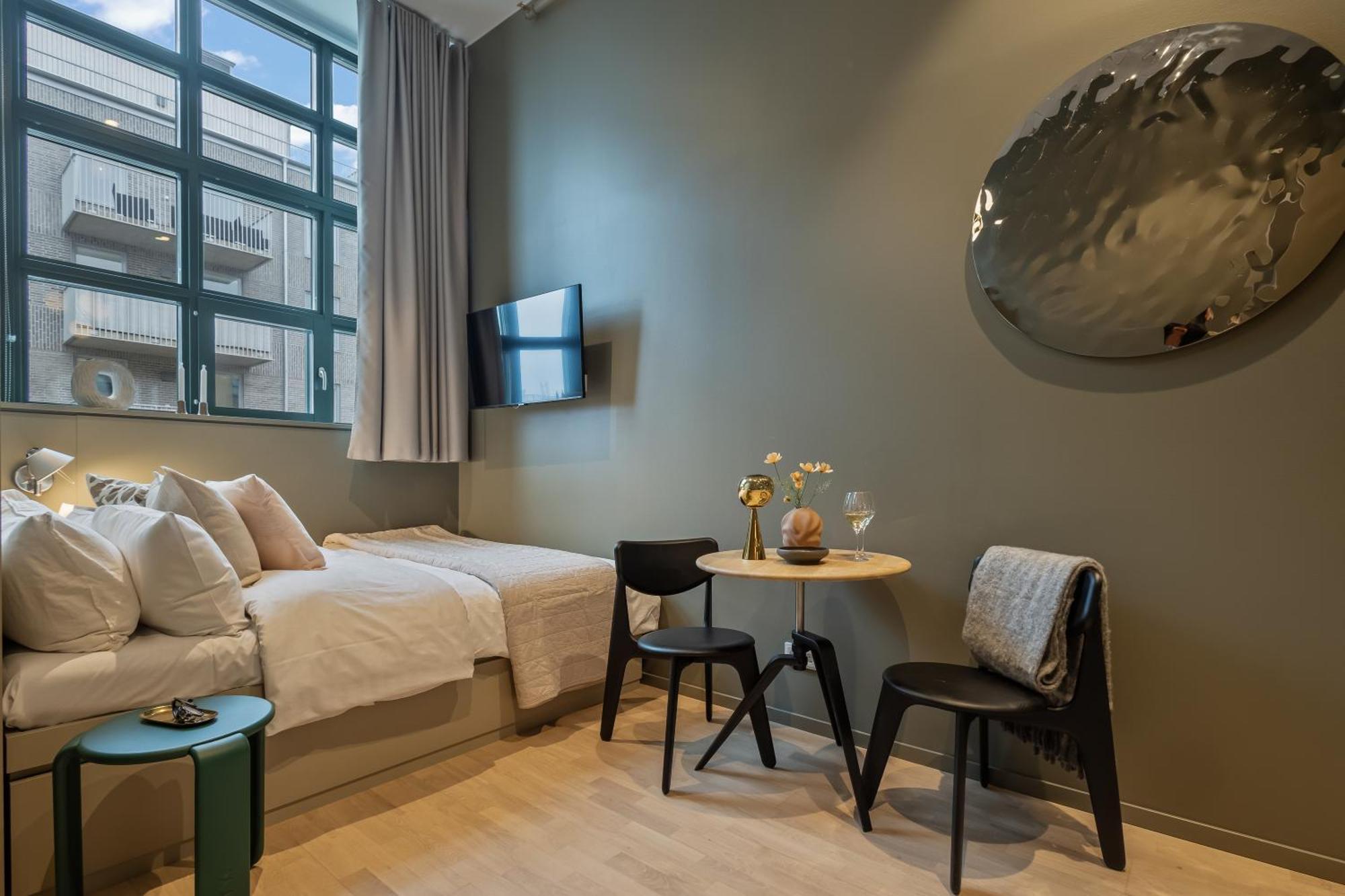 Unity Hammarby Sjoestad - A Studio Hotel 斯德哥尔摩 外观 照片
